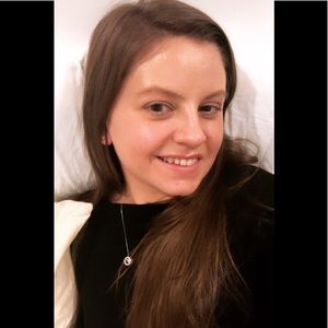 Meet your Posher, Renee